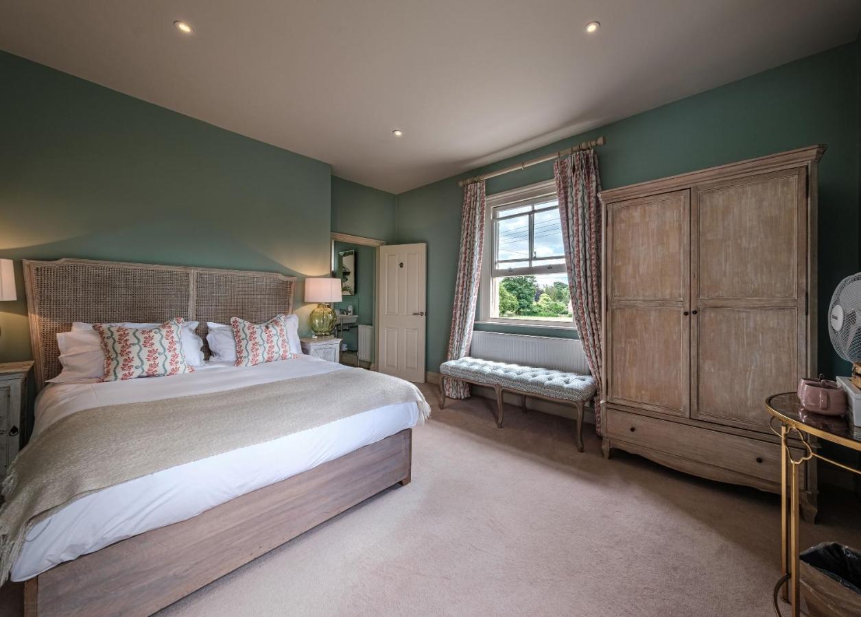 The Packhorse Inn ニューマーケット エクステリア 写真