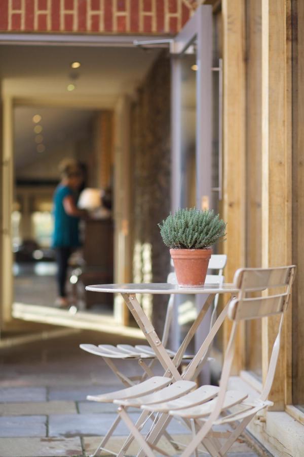 The Packhorse Inn ニューマーケット エクステリア 写真
